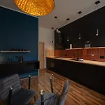 Апартаменты Fabrik68 - Ganzes Haus 3 Schlafzimmer 2 Baeder Пайц