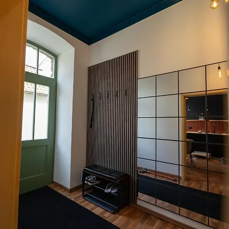 Fabrik68 - Ganzes Haus 3 Schlafzimmer 2 Baeder *