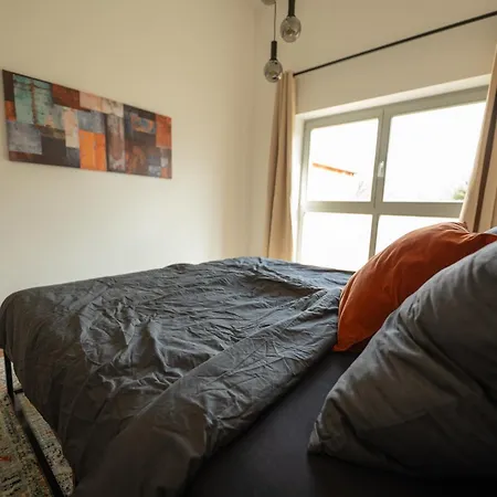 Διαμέρισμα Fabrik68 - Ganzes Haus 3 Schlafzimmer 2 Baeder Peitz