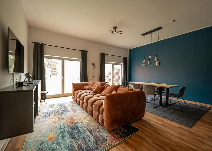 Fabrik68 - Ganzes Haus 3 Schlafzimmer 2 Baeder