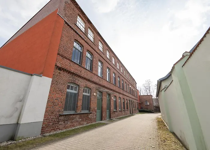 Fabrik68 - Ganzes Haus 3 Schlafzimmer 2 Baeder *