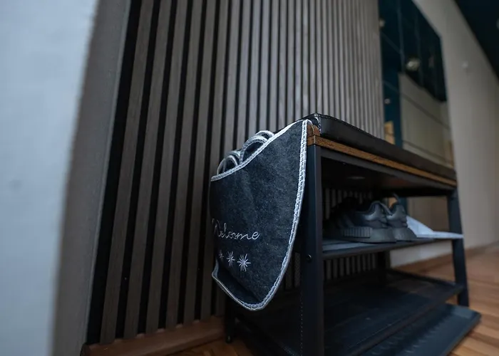 Fabrik68 - Ganzes Haus 3 Schlafzimmer 2 Baeder