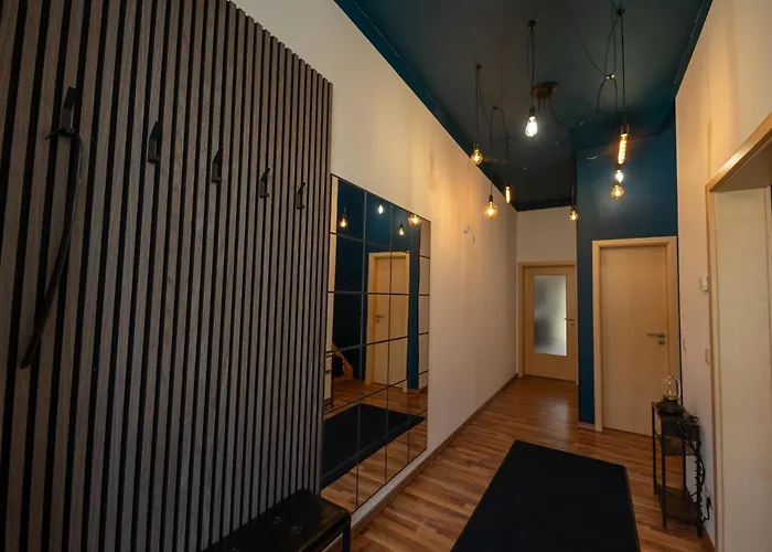 Fabrik68 - Ganzes Haus 3 Schlafzimmer 2 Baeder Peitz