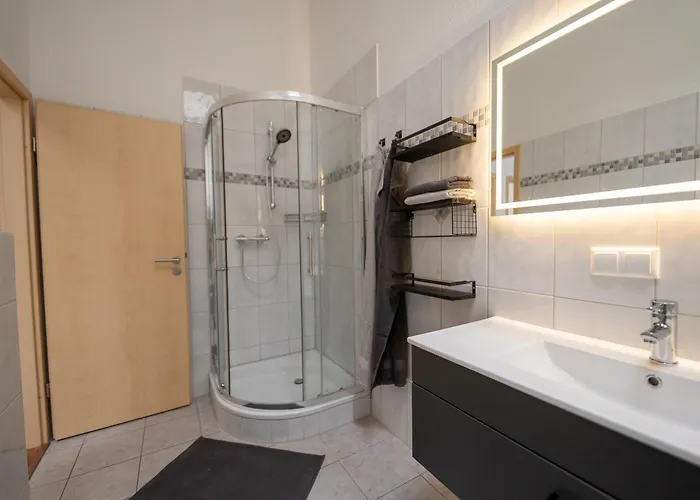 Fabrik68 - Ganzes Haus 3 Schlafzimmer 2 Baeder דירה Peitz