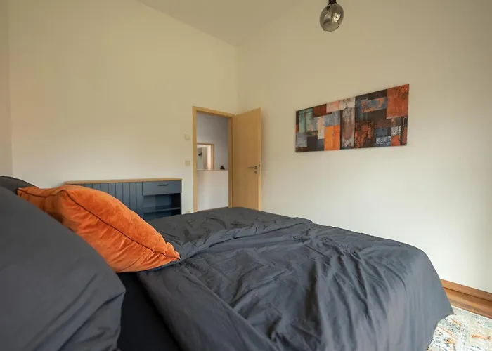 شقة Fabrik68 - Ganzes Haus 3 Schlafzimmer 2 Baeder